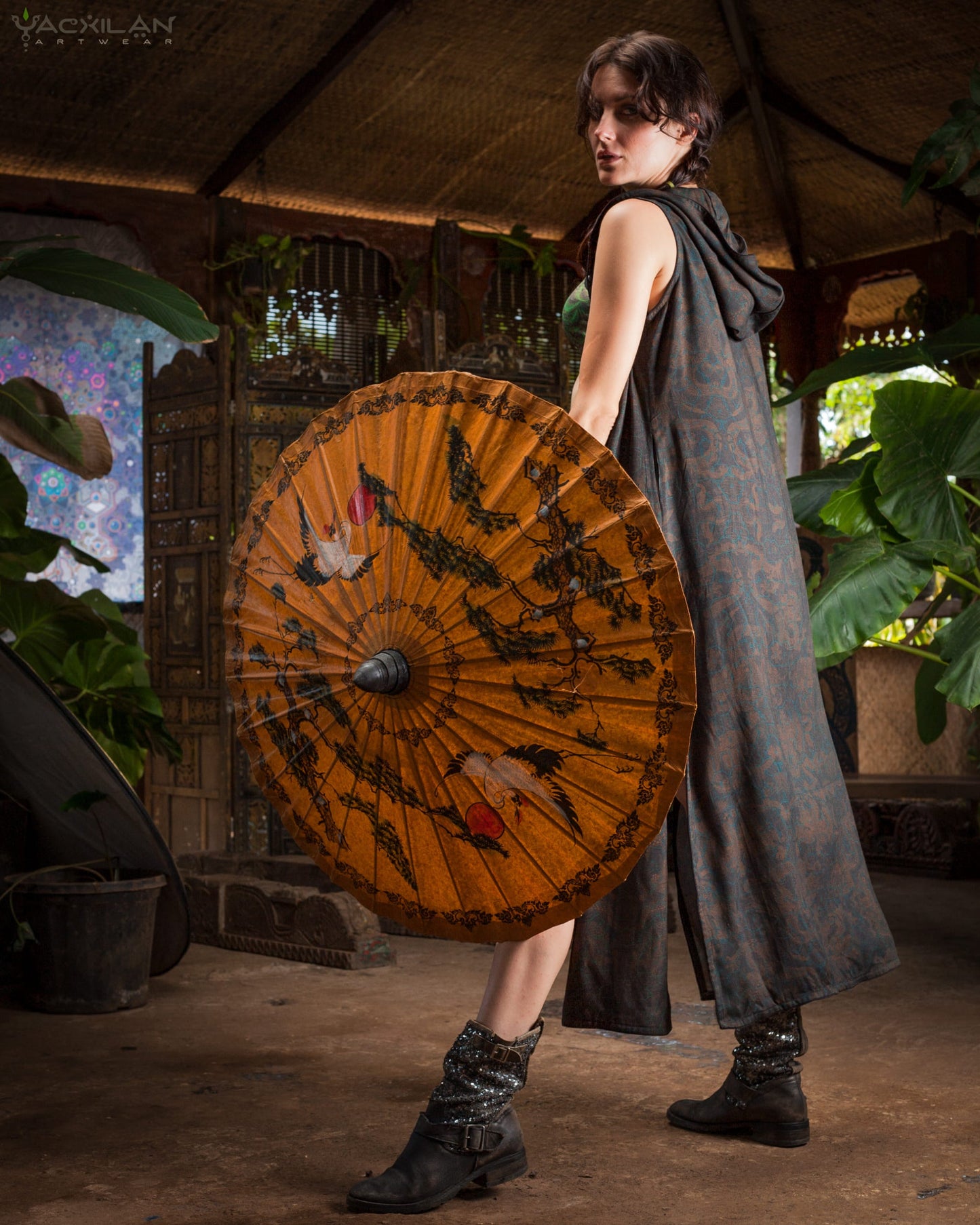 HOODED LONG DRESS WOMAN / VISCOSE - GOLDEN DRAGON