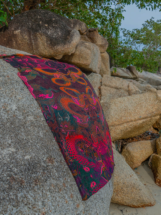 Scarf / Pareo Bamboo – FIRE DRAGONS