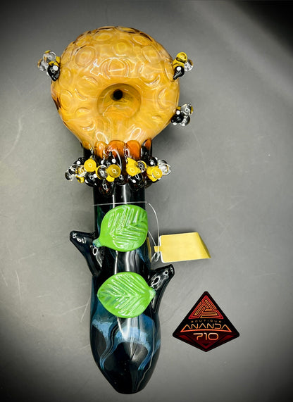 Empire Glassworks Large Beehive Spoon Pipe 🐝