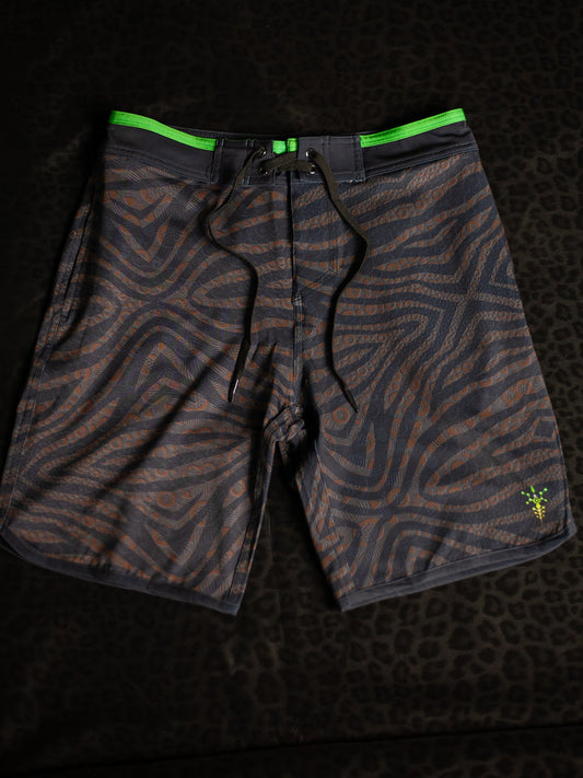 Boardshort Men Green Line / Fast Dry – SHERKANKA