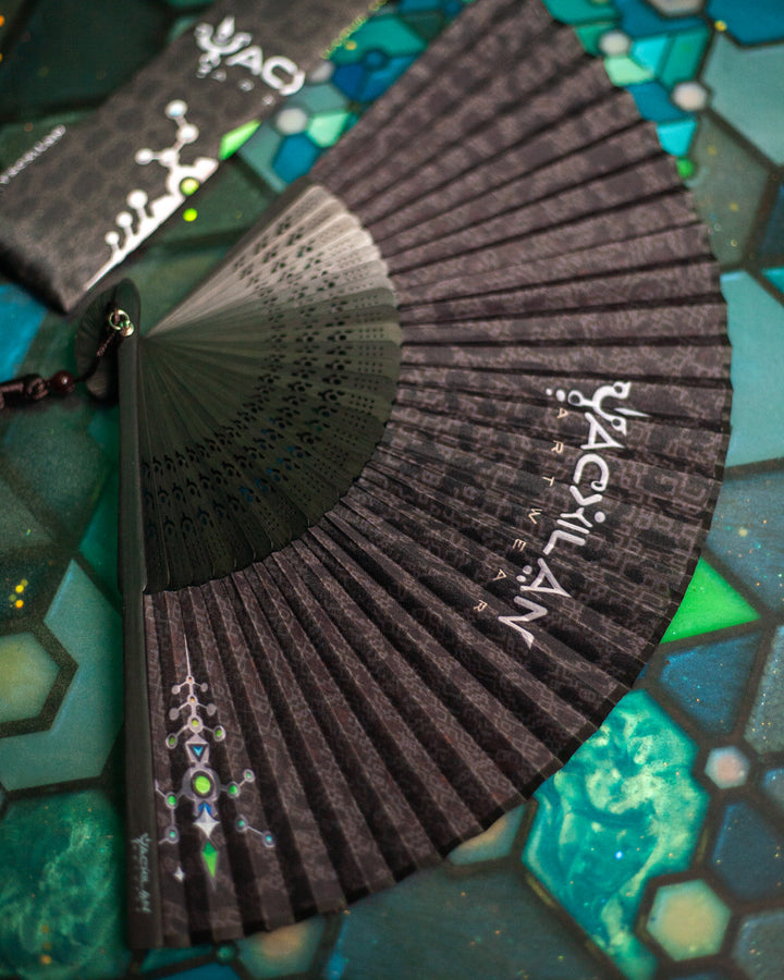 ABANICO / Bamboo – LEOPARDUS