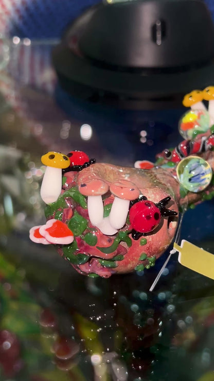 EMPIRE GLASSWORKS SPOON PIPE - BUGS LIFE 🍄‍🟫